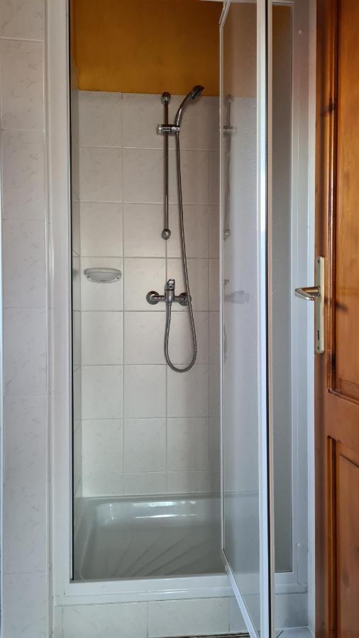 Hajas Familia Kiado Szobak Homestay Balatonmariafurdo